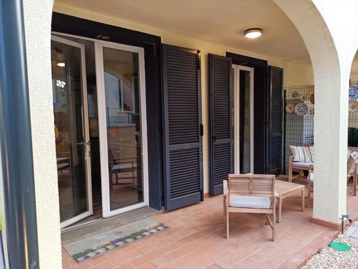 Il Polpoleo In Porto Azzurro Isola D'Elba Apartment Bagian luar foto